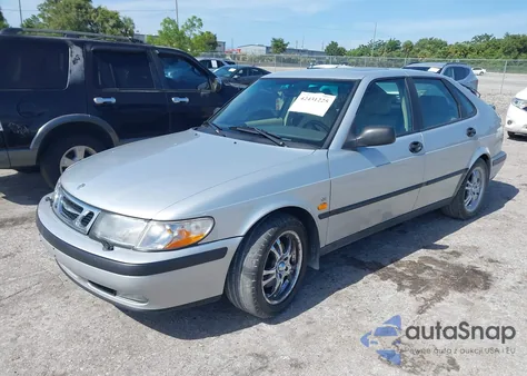 1999 Saab 9-3 Se z USA, uszkodzony, nr VIN YS3DF55P3X2062289